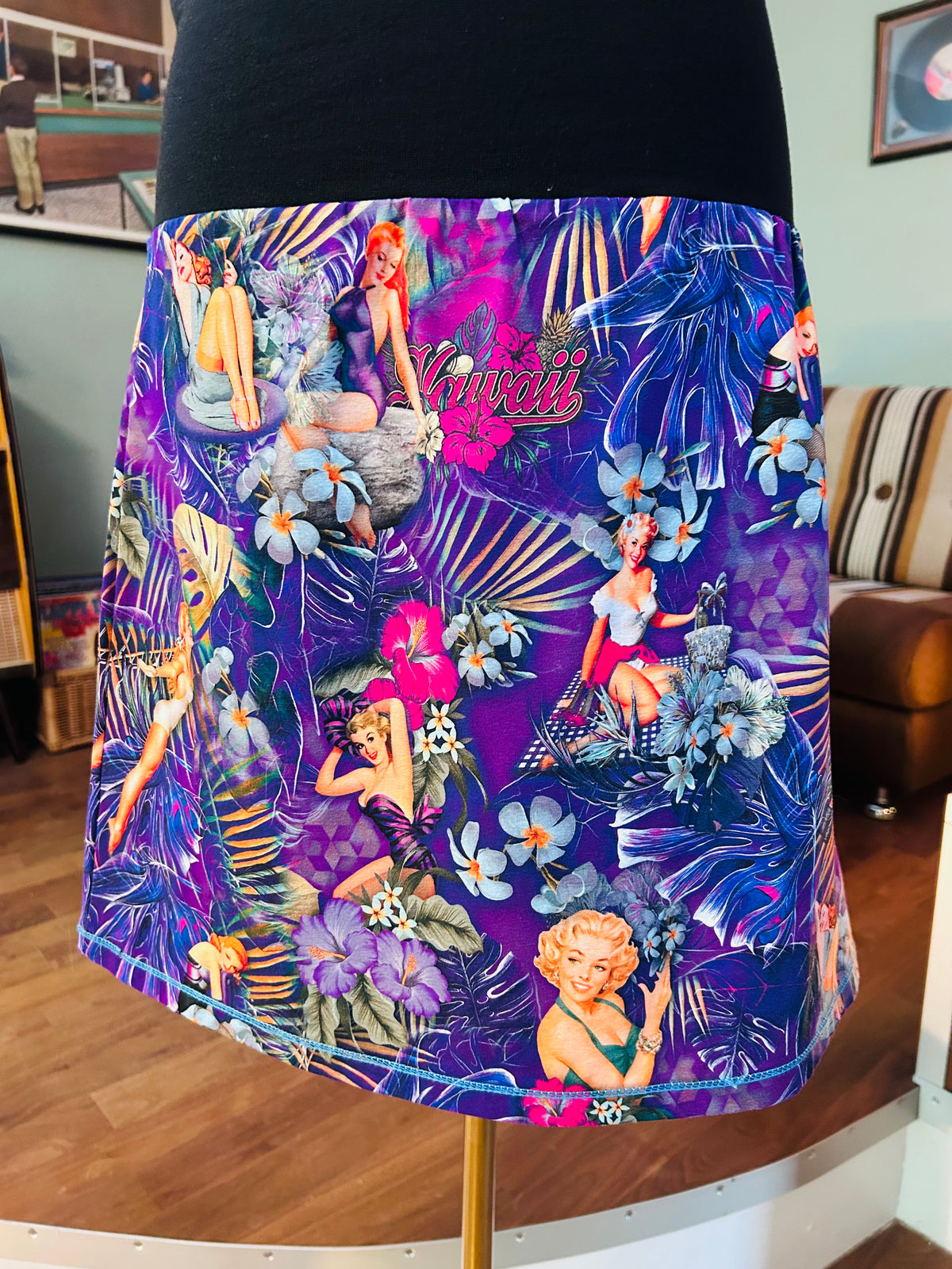 Rock Retroprint auf Lila