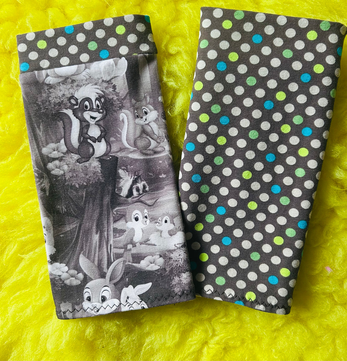 Stulpen Armstulpen Bambi Hase Zauberwald