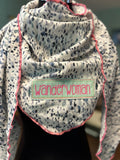 Heller Musselin-Schal mit pinken Details - "WANDERWOMAN" 🩷🥾